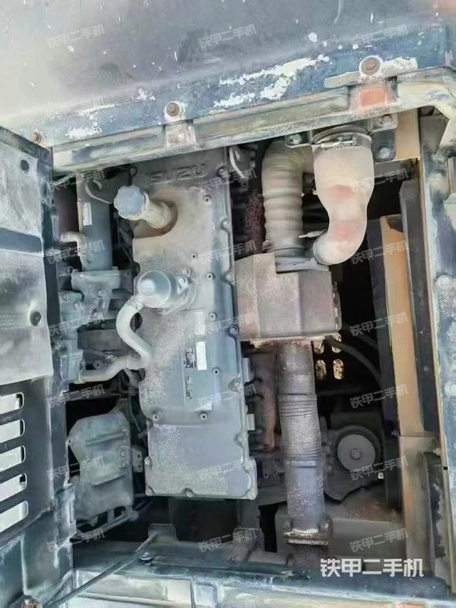 发动机整体俯视（整机外观）