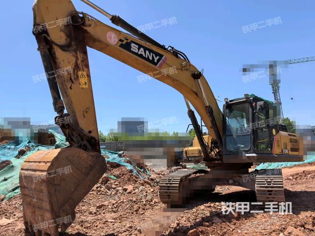 三一重工SY245H挖掘機(jī)