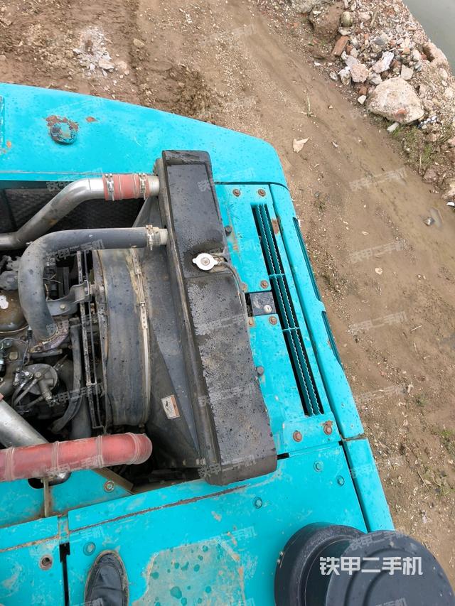 發(fā)動機室（上車部件）