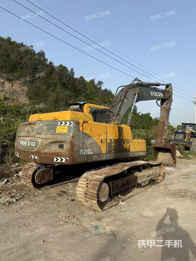 整機(jī)右后45°（整機(jī)外觀）