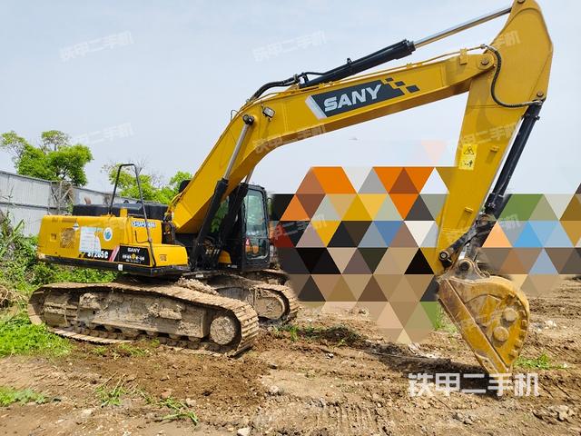 整機右后45°（整機外觀）