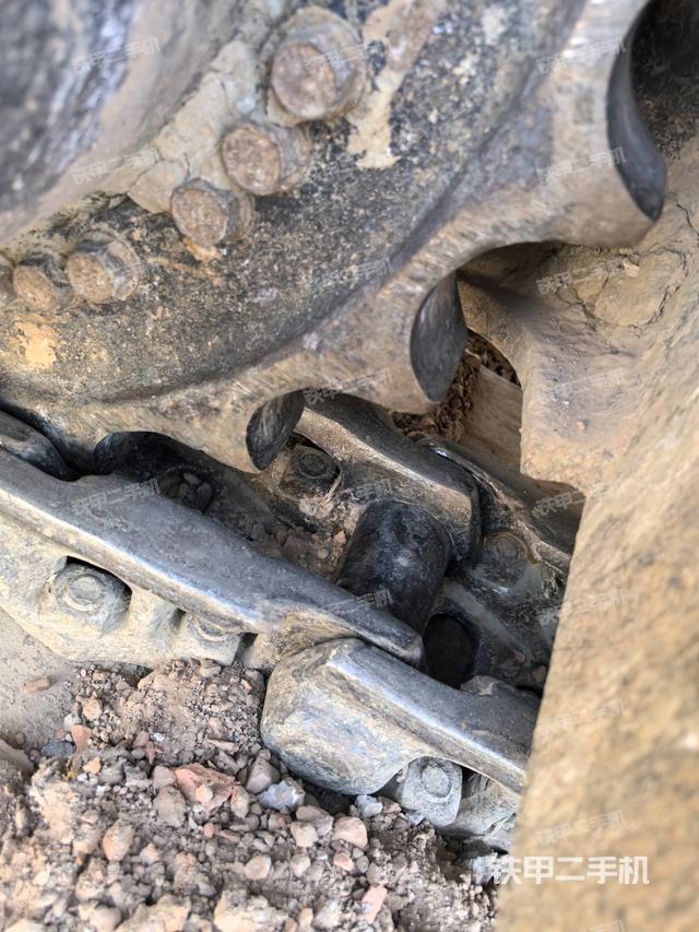 右導向輪(行走機構) 右導向輪(行走機構)