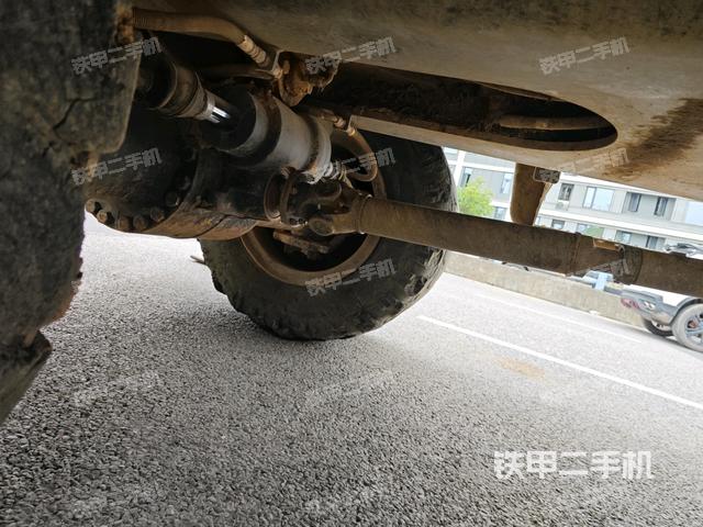 右側(cè)行走馬達(dá)蓋板(行走機(jī)構(gòu)) 右側(cè)行走馬達(dá)蓋板(行走機(jī)構(gòu))