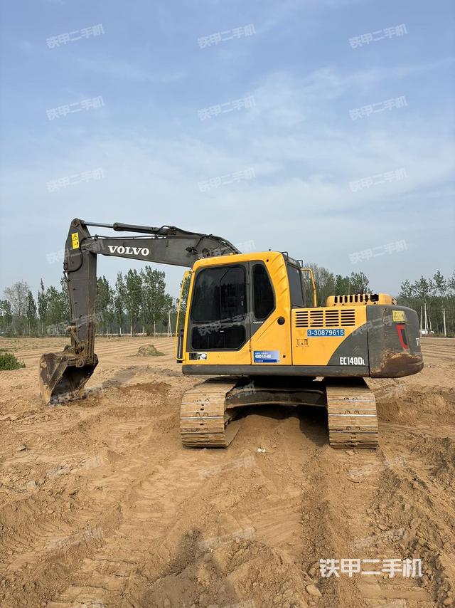 沃爾沃EC140D挖掘機(jī)