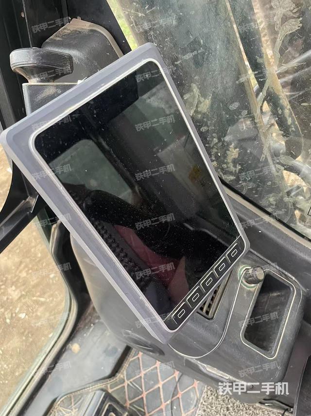 顯示屏?（駕駛室部分）