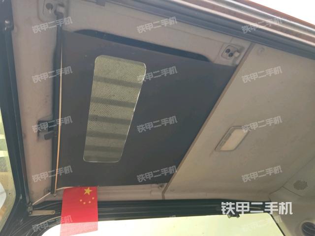 頂棚整體（駕駛室部分）