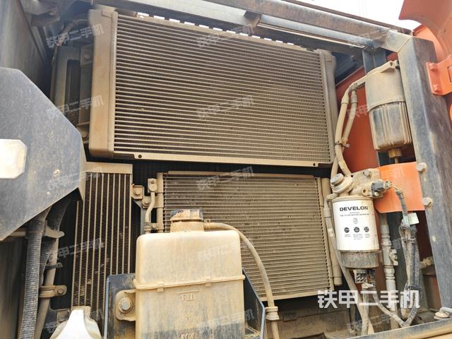 散熱器室(大件艙室) 散熱器室(大件艙室)