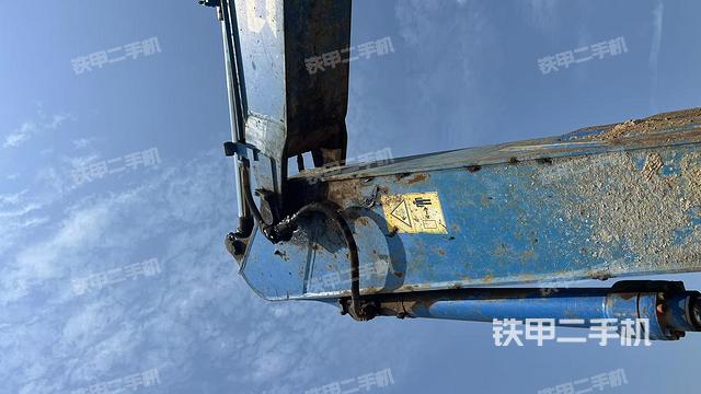 小臂整體左后（工作和回轉(zhuǎn)裝置）