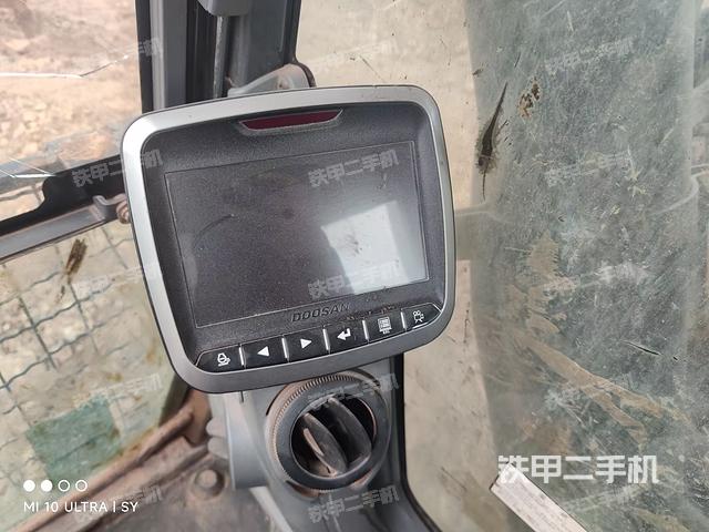 顯示屏?(駕駛室部分) 顯示屏?(駕駛室部分)