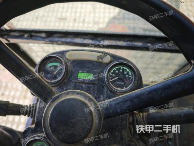 顯示屏?（駕駛室部分）