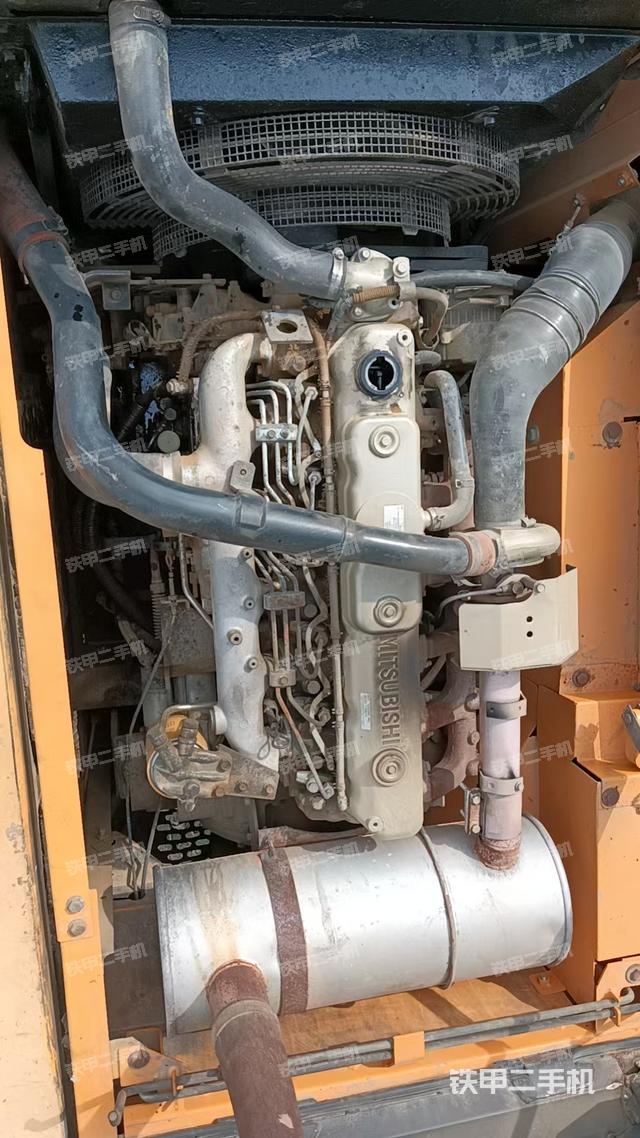 發(fā)動(dòng)機(jī)整體俯視（整機(jī)外觀）