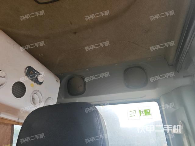 座椅后部（駕駛室部分）