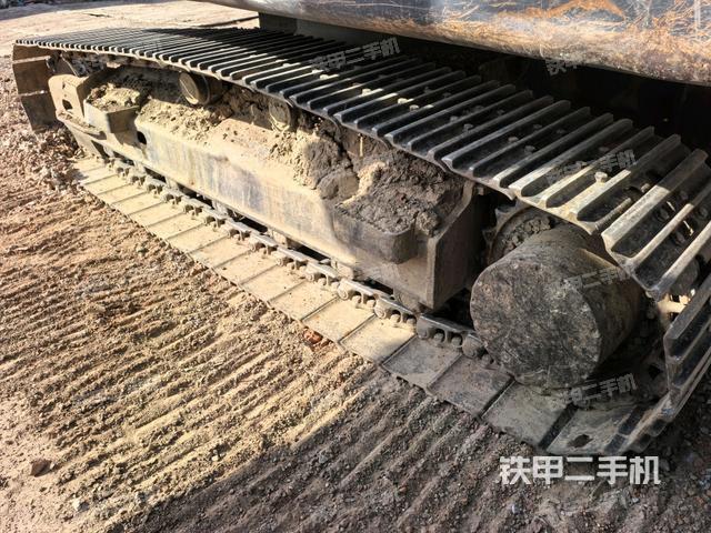 左側履帶整體?(行走機構) 左側履帶整體?(行走機構)