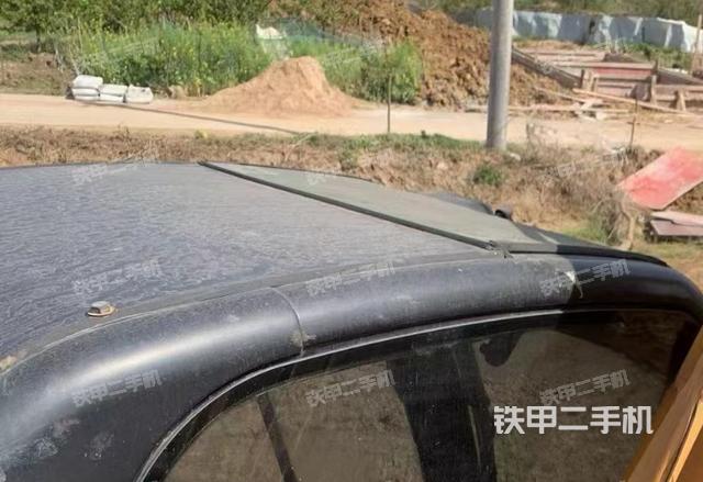 駕駛室頂部（整機(jī)外觀）