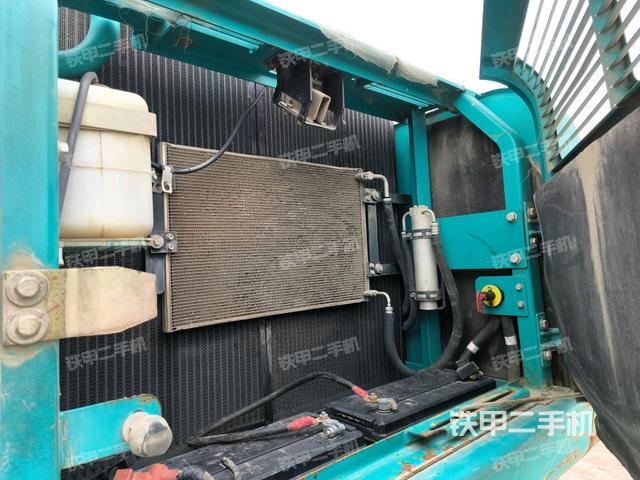 液壓泵室(大件艙室) 液壓泵室(大件艙室)