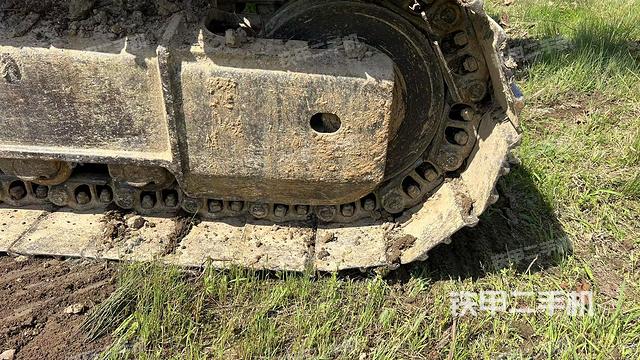 右導(dǎo)向輪（行走機(jī)構(gòu)）