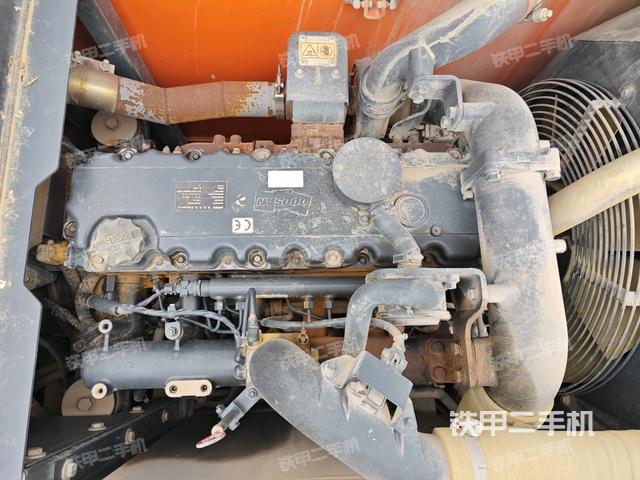 氣門室蓋螺絲特寫(上車部件) 氣門室蓋螺絲特寫(上車部件)