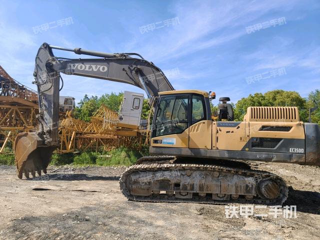沃爾沃EC350D挖掘機(jī)