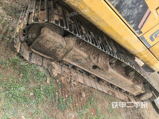 左托鏈輪和鏈筋(行走機(jī)構(gòu)) 左托鏈輪和鏈筋(行走機(jī)構(gòu))
