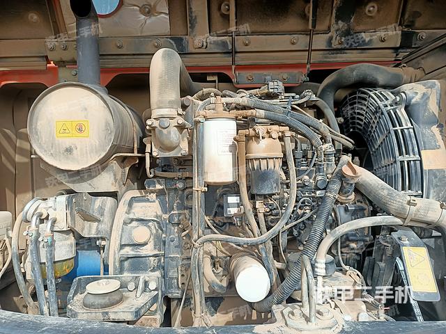 發(fā)動(dòng)機(jī)整體俯視（整機(jī)外觀）