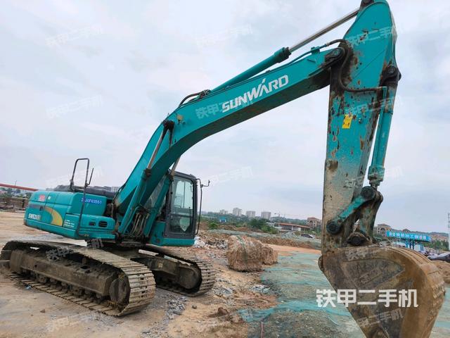 右前45(整機外觀) 右前45(整機外觀)
