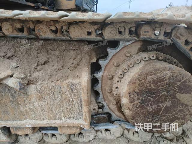 单侧履带整体（整机外观）