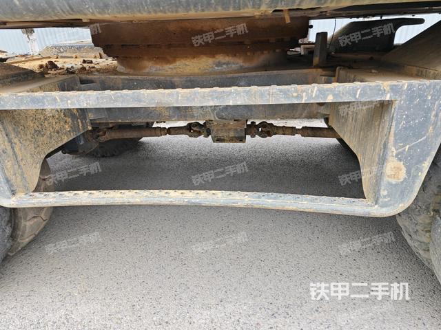 左托鏈輪和鏈筋(行走機(jī)構(gòu)) 左托鏈輪和鏈筋(行走機(jī)構(gòu))