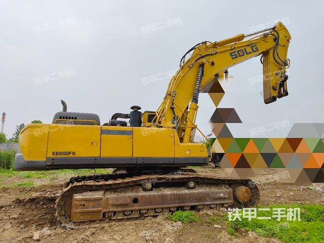 整機右后45°（整機外觀）