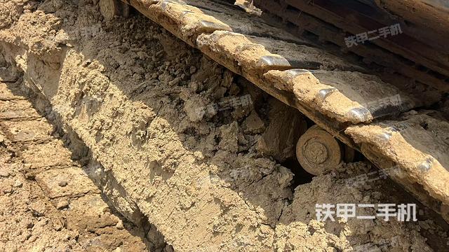 右導(dǎo)向輪（行走機(jī)構(gòu)）