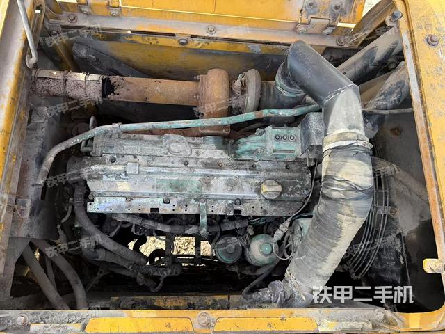 發(fā)動(dòng)機(jī)整體俯視（整機(jī)外觀）