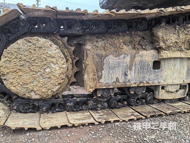 单侧履带整体（整机外观）