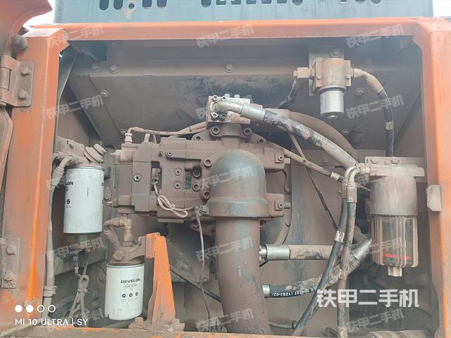 液壓泵室(大件艙室) 液壓泵室(大件艙室)