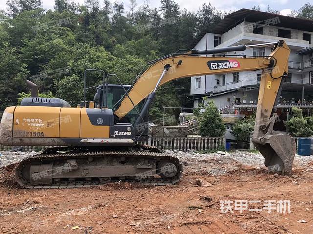 徐工XE200DA挖掘机的设备实拍-第3张实拍照片