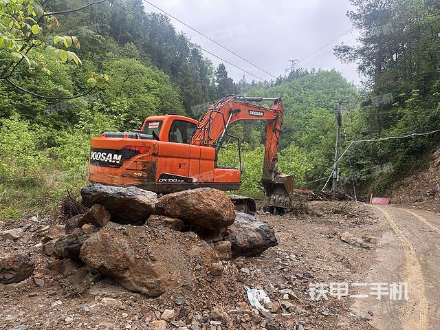 整机右后45°（整机外观）