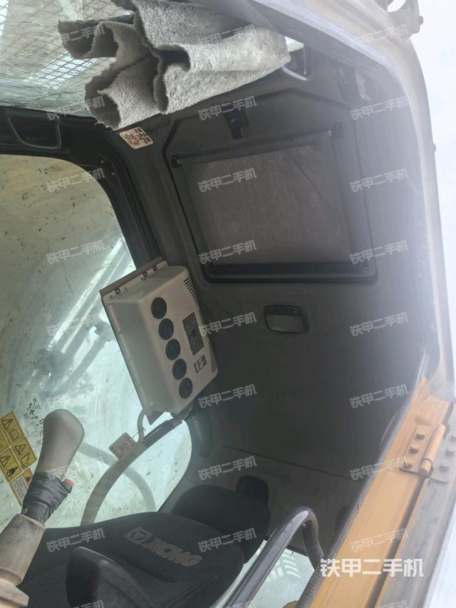 頂棚整體(駕駛室部分) 頂棚整體(駕駛室部分)