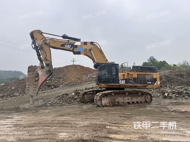 卡特彼勒374D挖掘機(jī)