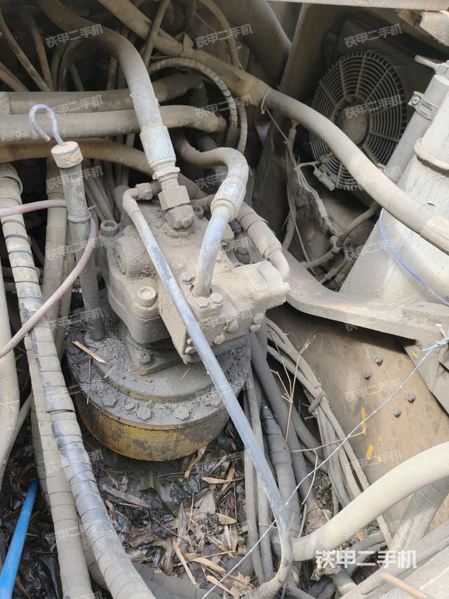 水箱+風(fēng)扇特寫(上車部件) 水箱+風(fēng)扇特寫(上車部件)