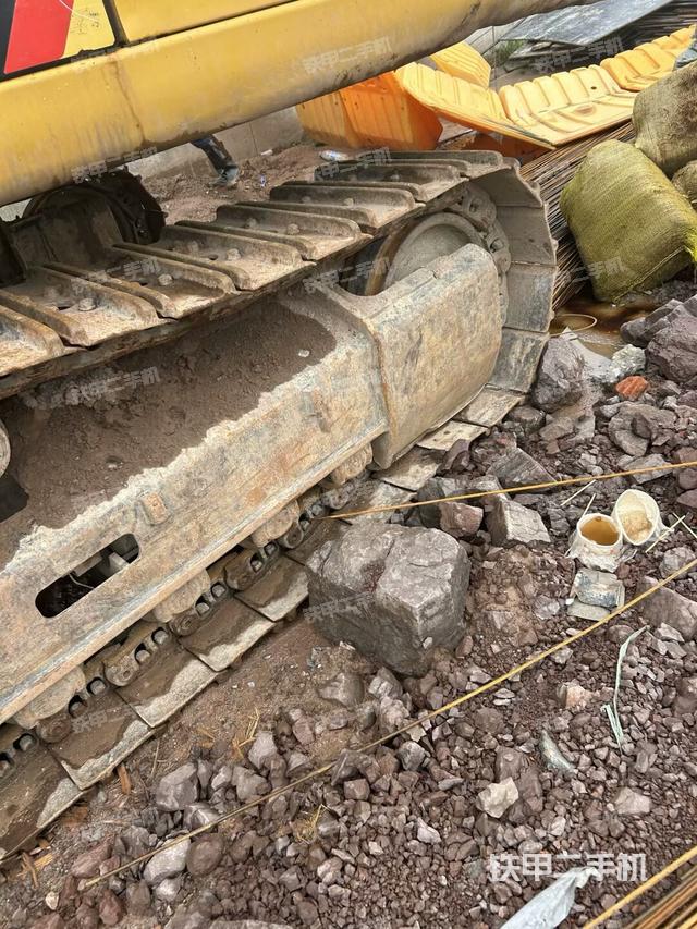 右側(cè)履帶整體（行走機(jī)構(gòu)）