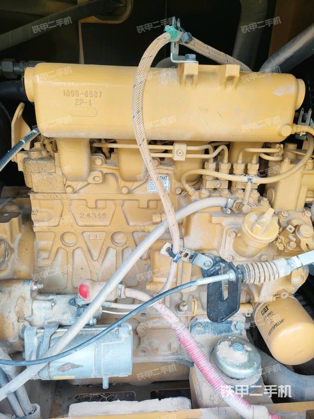 發(fā)動(dòng)機(jī)室(上車部件) 發(fā)動(dòng)機(jī)室(上車部件)