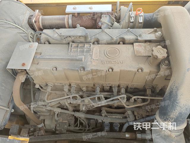 发动机整体俯视（整机外观）