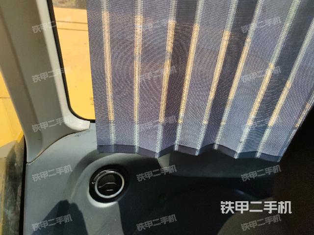 座椅后部（駕駛室部分）