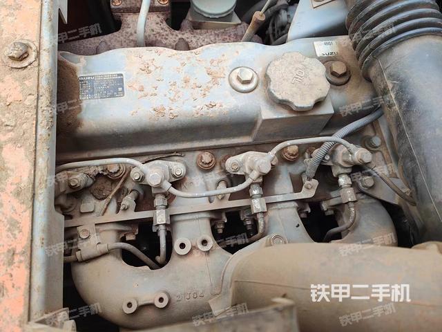 發(fā)動(dòng)機(jī)整體俯視(整機(jī)外觀) 發(fā)動(dòng)機(jī)整體俯視(整機(jī)外觀)