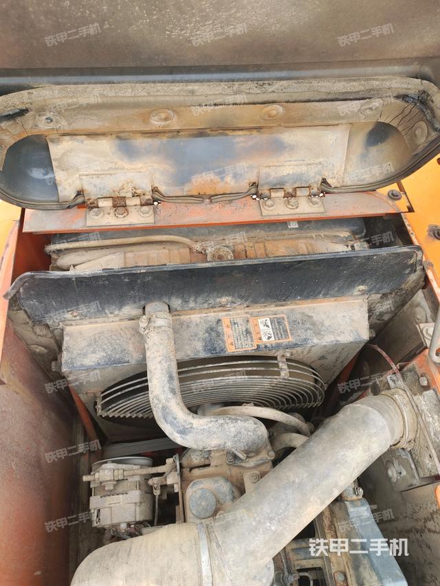 水箱+風(fēng)扇特寫(上車部件) 水箱+風(fēng)扇特寫(上車部件)