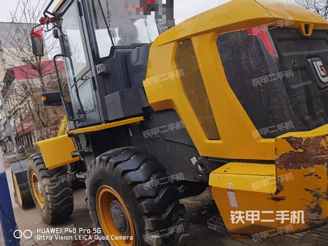 駕駛室操作臺(tái)（整機(jī)外觀及大件）