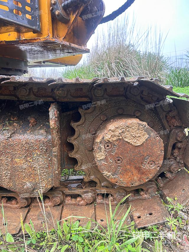 單側(cè)履帶整體（整機(jī)外觀）