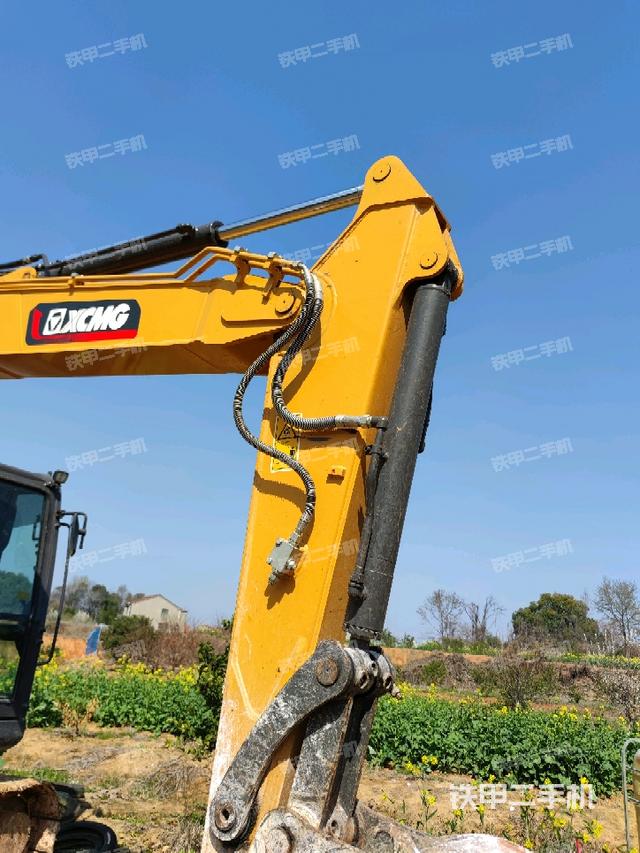 小臂整體右前（工作和回轉(zhuǎn)裝置）