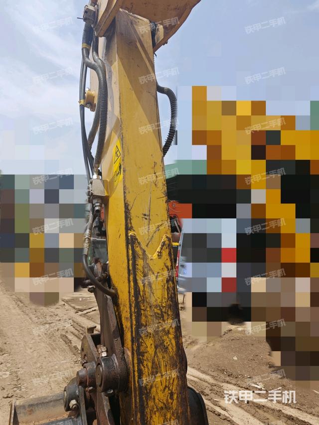 小臂整體左后（工作和回轉(zhuǎn)裝置）