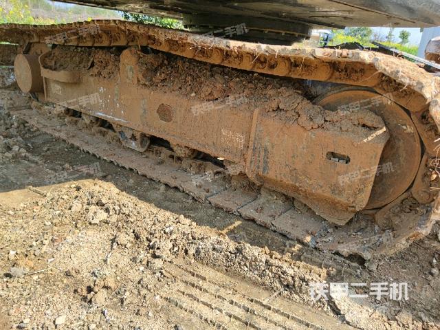 右側(cè)履帶整體?（行走機構(gòu)）