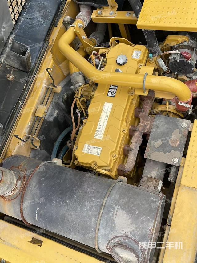 發(fā)動(dòng)機(jī)整體俯視（整機(jī)外觀）