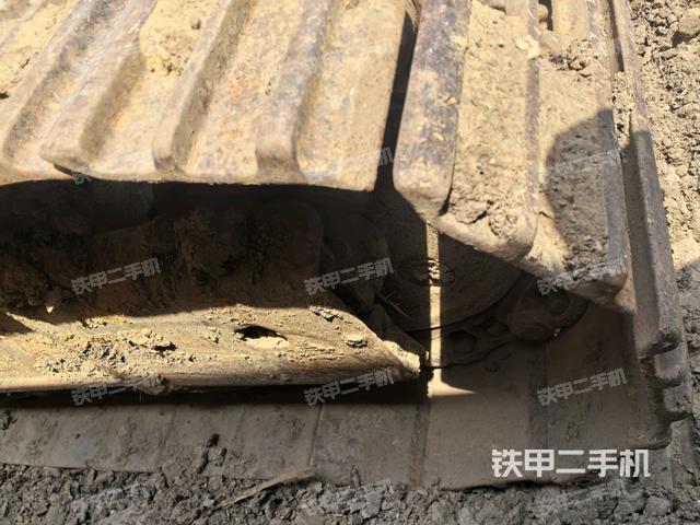 右側(cè)行走馬達蓋板(行走機構(gòu)) 右側(cè)行走馬達蓋板(行走機構(gòu))
